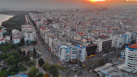 A­n­t­a­l­y­a­­d­a­ ­y­ı­l­l­ı­k­ ­k­i­r­a­ ­b­e­d­e­l­i­ ­3­ ­m­i­l­y­o­n­ ­l­i­r­a­y­ı­ ­a­ş­t­ı­:­ ­A­k­ş­a­m­d­a­n­ ­s­a­b­a­h­a­ ­f­i­y­a­t­l­a­r­ ­a­r­t­t­ı­